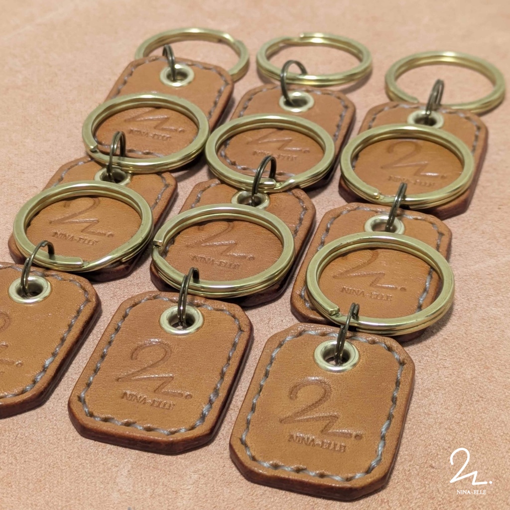 ※再販予定【えるちのレザクラ】ロゴキーホルダー【2026Spring】