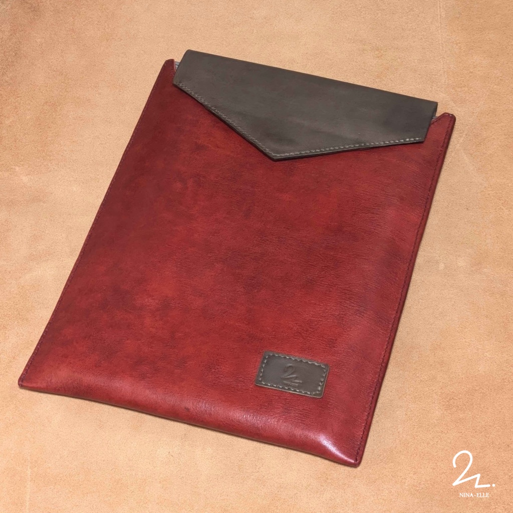 【えるちのレザクラ】ノートPCケース【2026Spring Order】