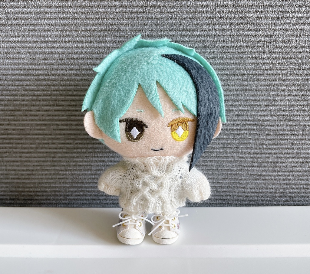 模様編みニットホワイト(2024.03.24.21:00〜)