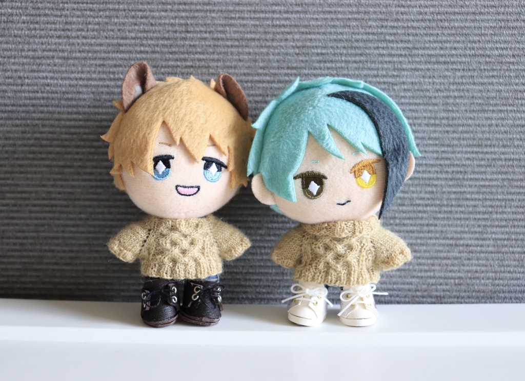 模様編みニットベージュ(2024.03.26.21:00〜)