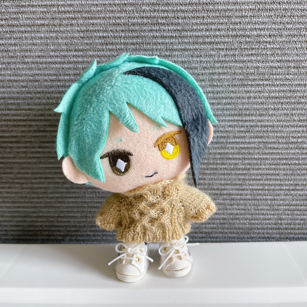 模様編みニットベージュ(2024.03.26.21:00〜)