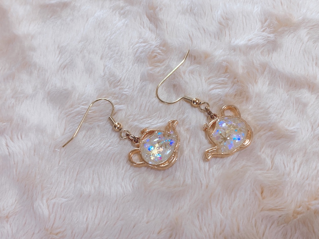 ティーポット  ピアス