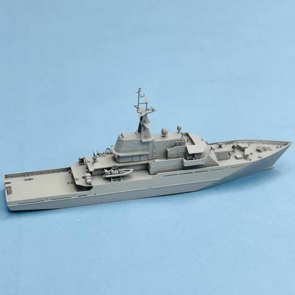 7006 1/700 イギリス海軍 リバー級哨戒艦 バッチ1 セヴァーン HMS Severn (P282)