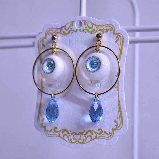 目玉(混色)フープピアス・ゴールド