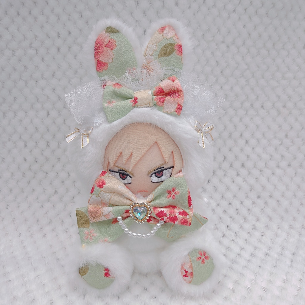 ๆฅใๅพ
ใค๐ธใใพใจใใใ