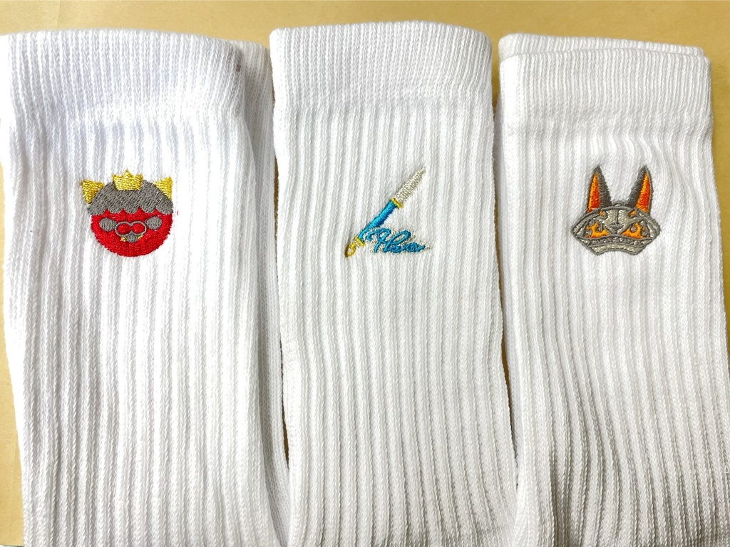 【非公式】Luxiem刺繍入ソックス