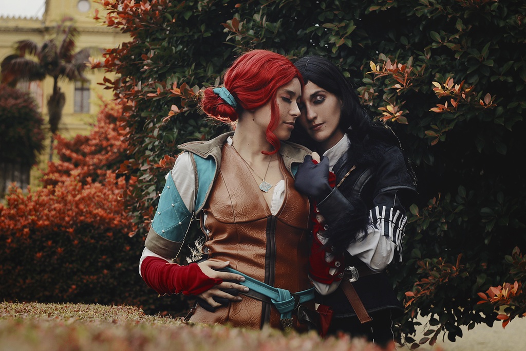 『ウィッチャー 』- Triss Merigold and Yennefer of Vengerberg