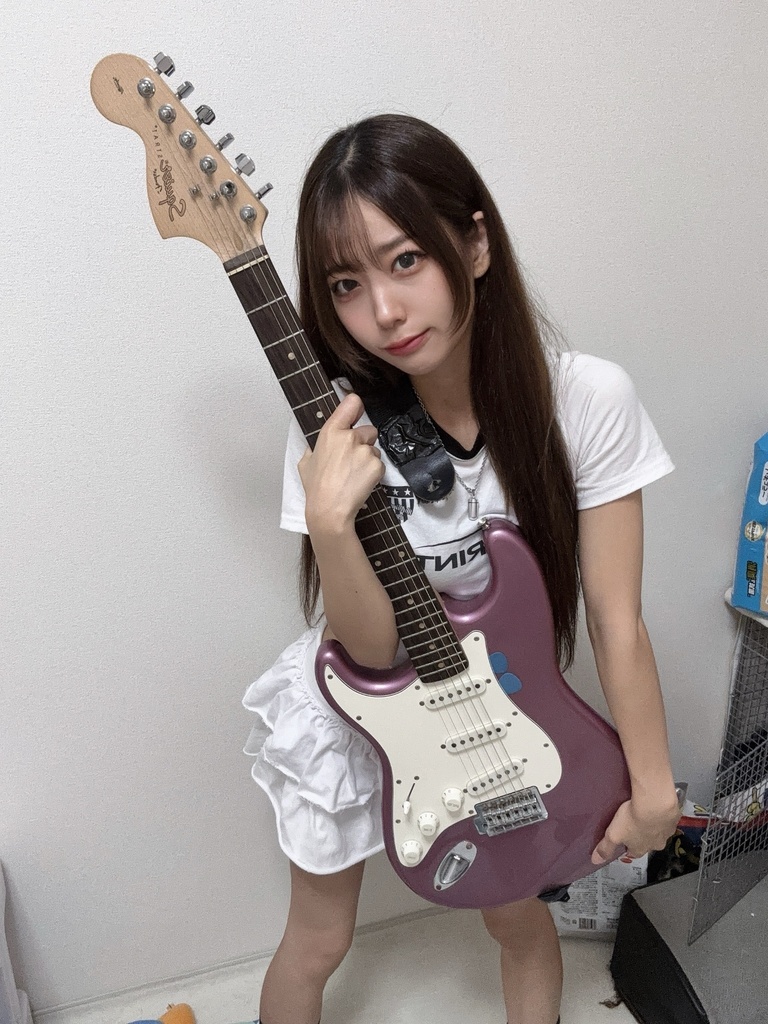 🎸