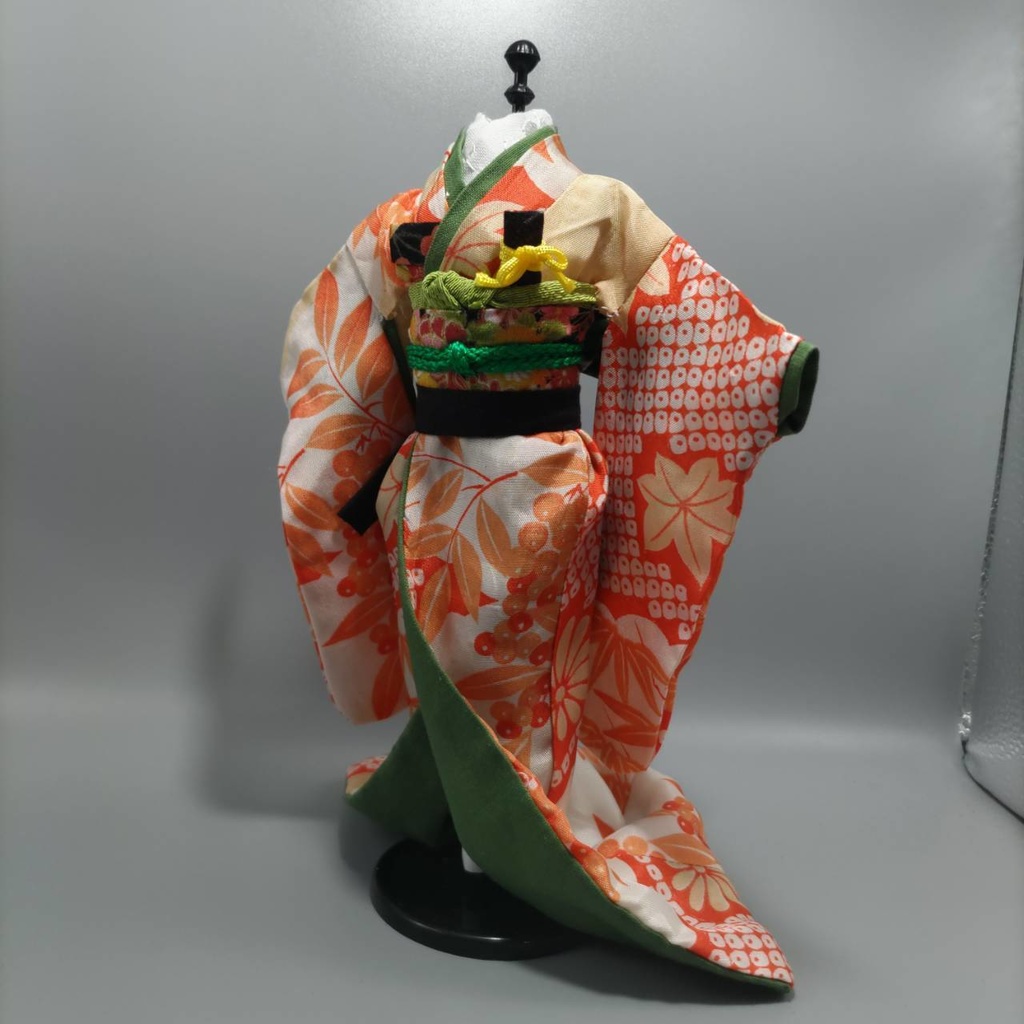 近侍イメージトルソ　稲葉江　和装モデルB