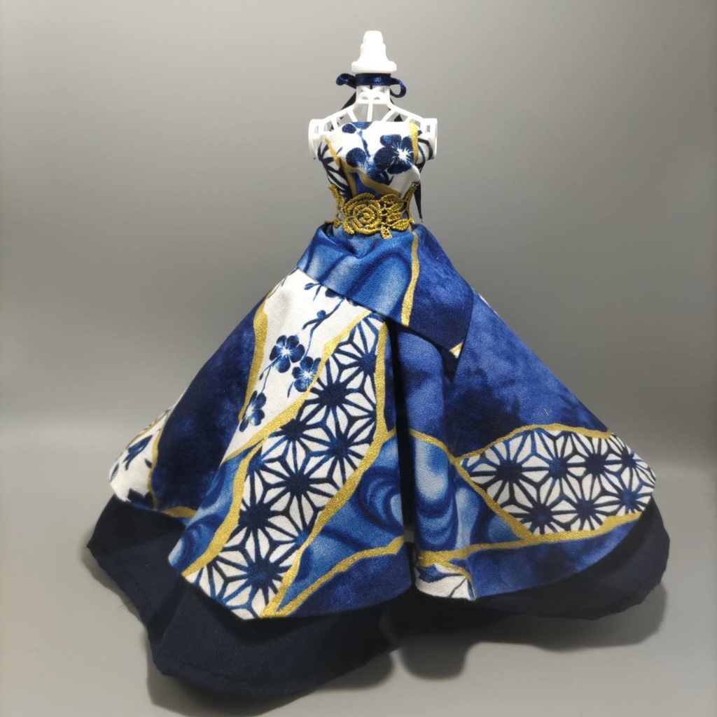 近侍イメージトルソ　三日月宗近　ドレスモデルA