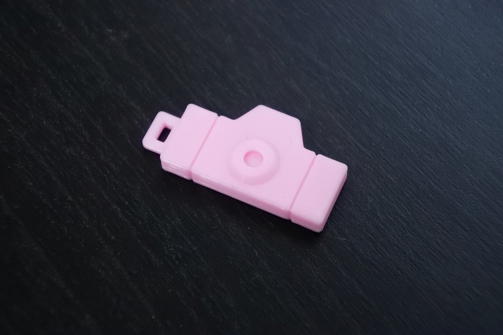 トイカメラ ミニストラップ(木質・ホットピンク・ライトピンク)