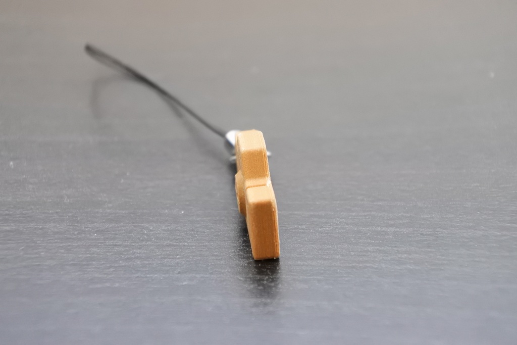 トイカメラ ミニストラップ(木質・ホットピンク・ライトピンク)