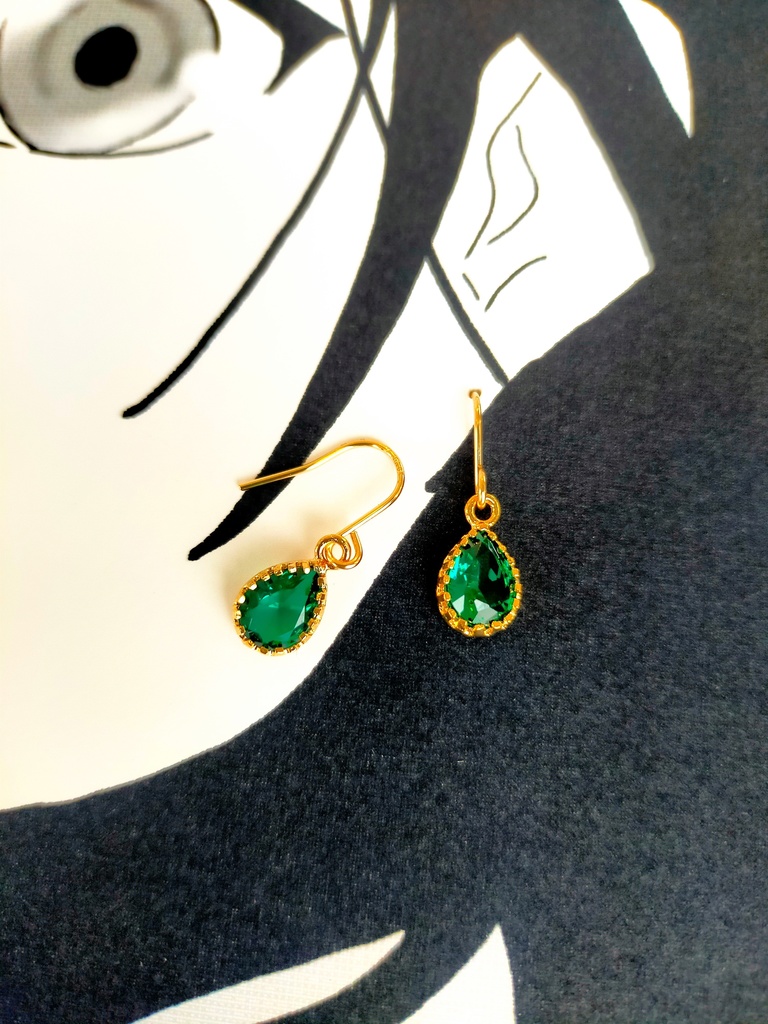 みどりのピアス(小)