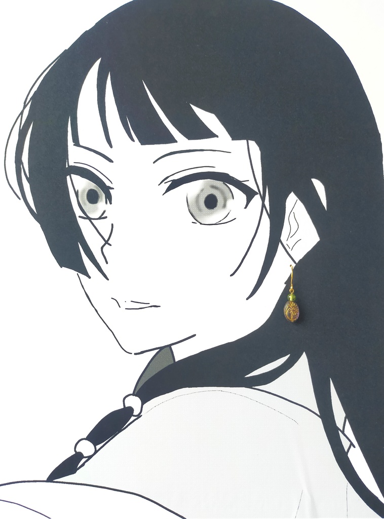 チェコビーズとペリドットの壬猫耳飾り(イヤリング変更可能)