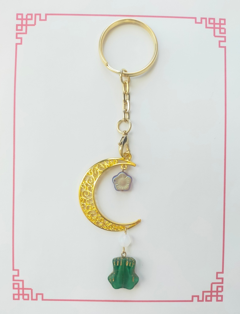 月と蛙のキーホルダー