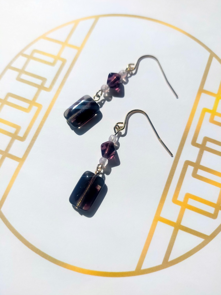 壬氏カラーの四角い耳飾り(イヤリングに変更可能)