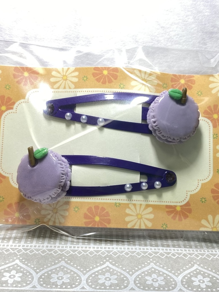 りんごマカロンのヘアピン(レッド、パープル)