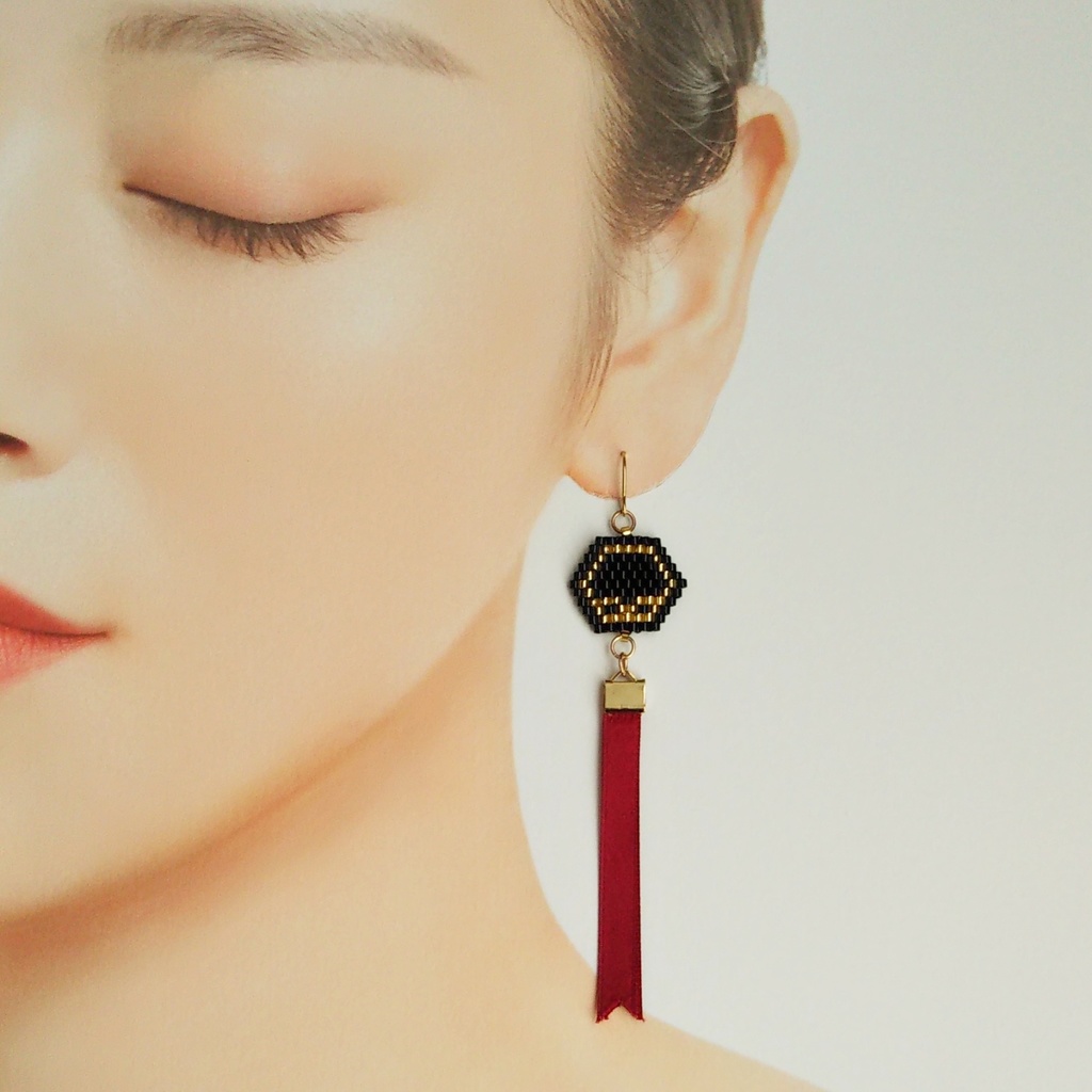 「軍師」耳飾り