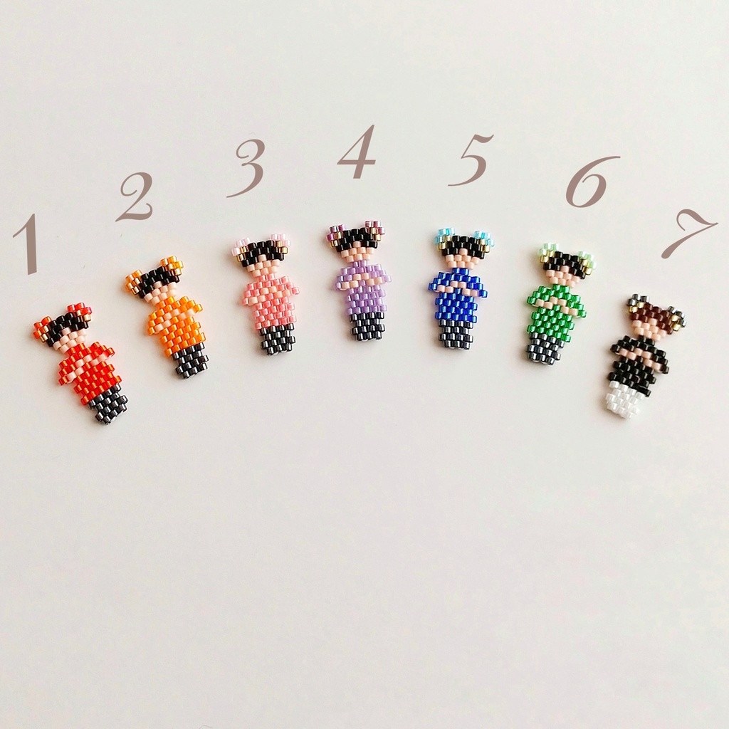 「女の子とパンダ」 ピンバッジ