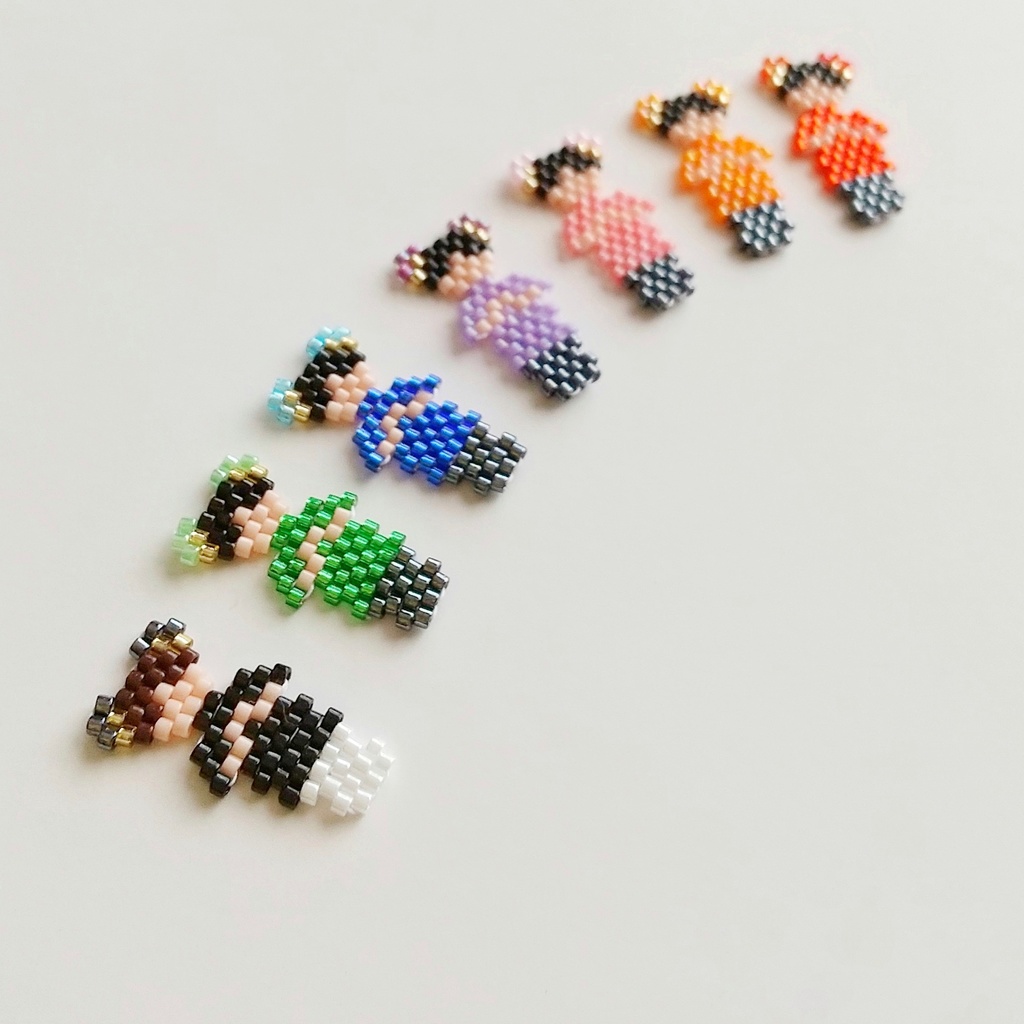 「女の子とパンダ」 ピンバッジ