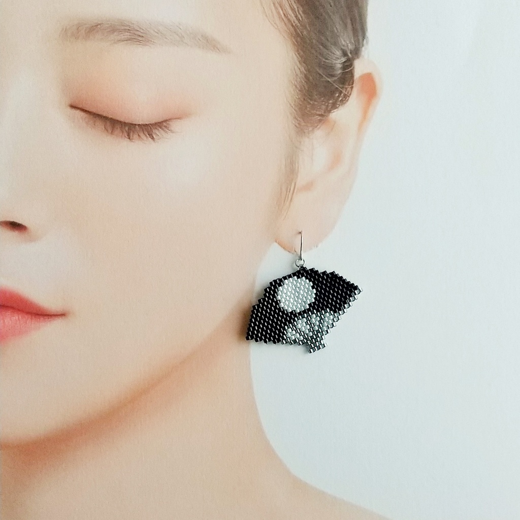 扇・月 イヤリング / ピアス