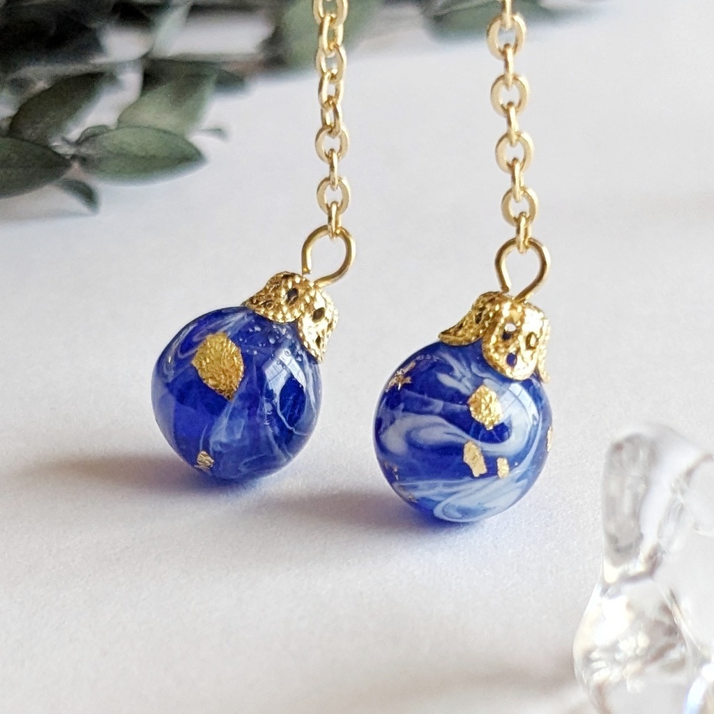 揺れる玉(ギョク)の耳飾り