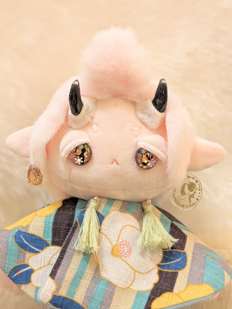 【カボションアイのぬい】桜の鬼の子