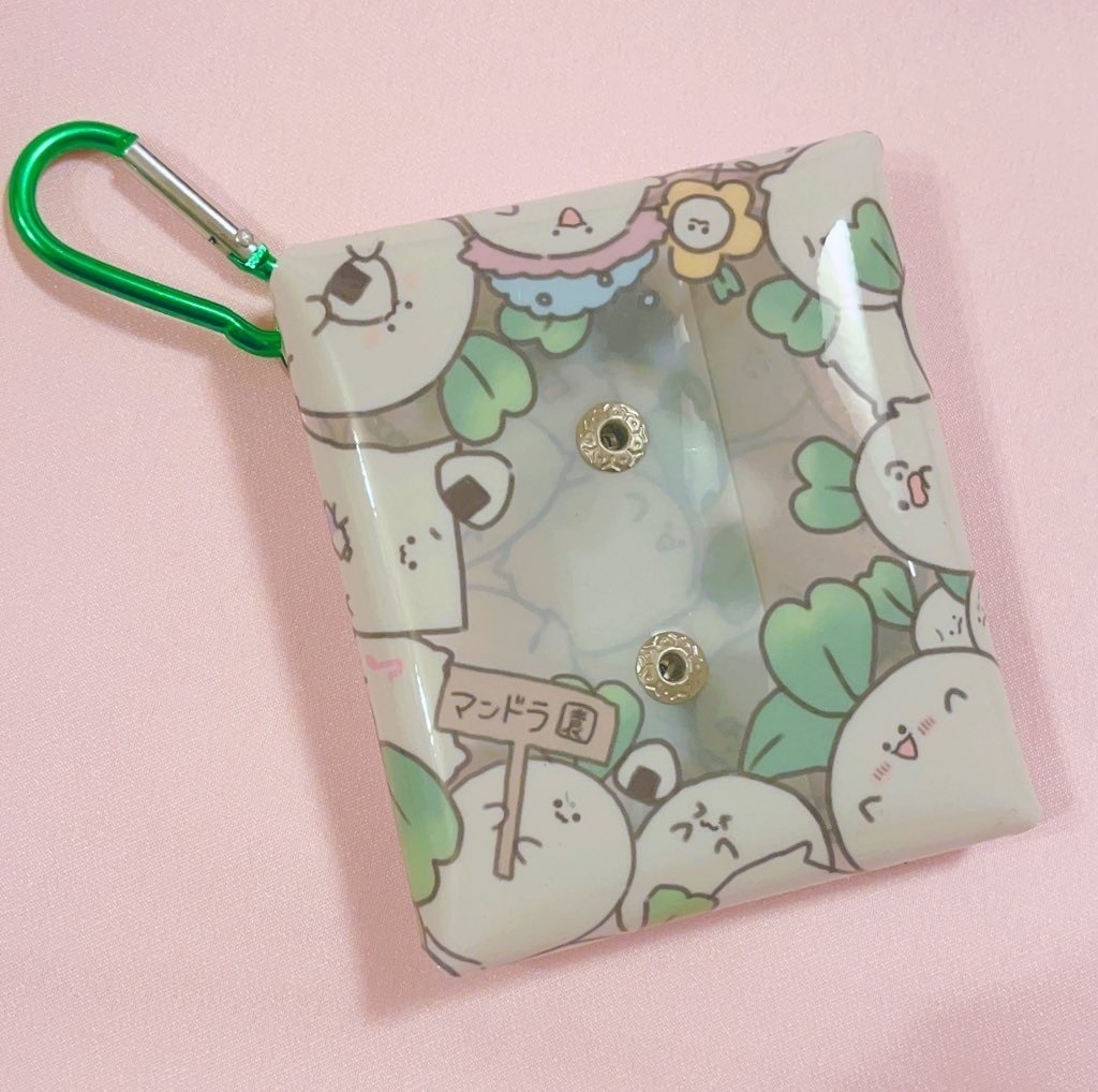 🍓マンドラゴラのPVCケース