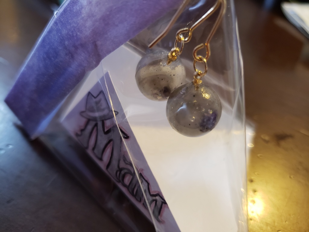 ユニットカラー球ピアス