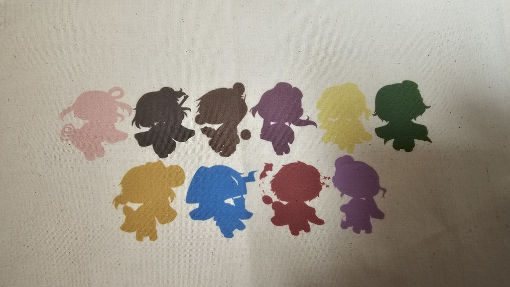 シルエットで全員集合!