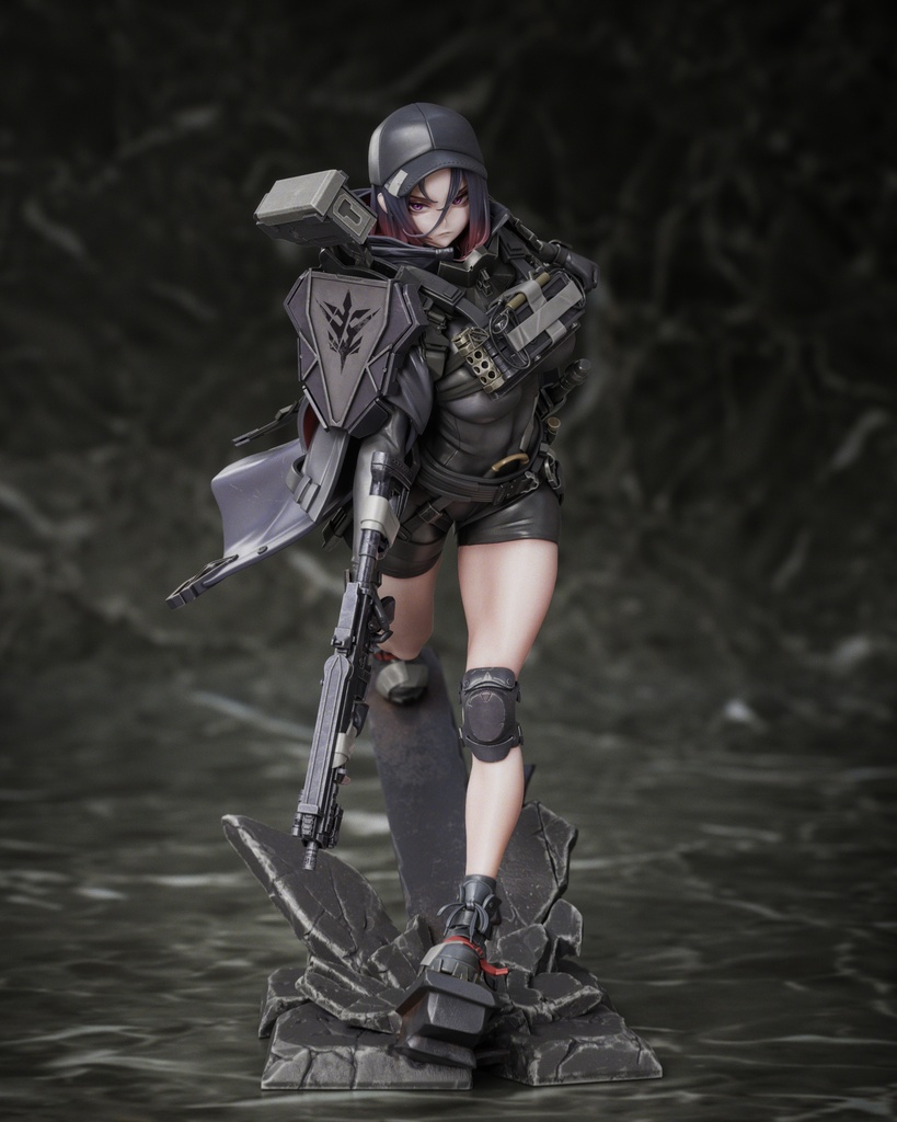 受注中【NIKKE】E.H.(3D/レジンキャスト)1/7スケール ガレージキット