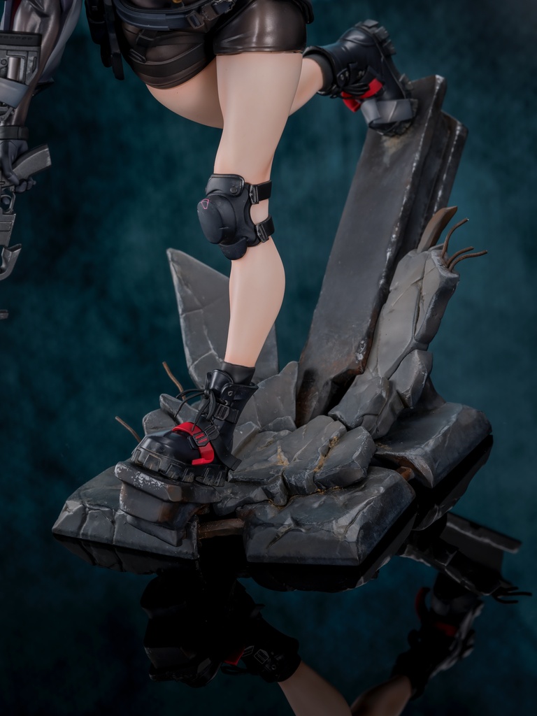 受注中(10/31まで)【NIKKE】E.H.(3D/レジンキャスト)1/7スケール ガレージキット