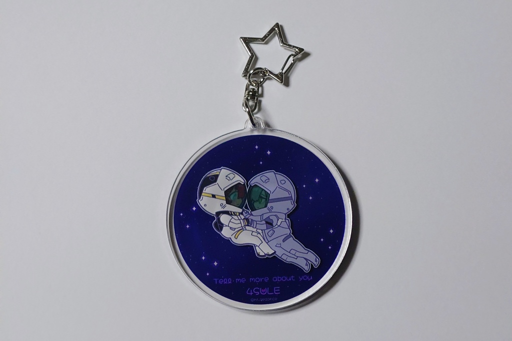 4スレ宇宙遊泳ツインアクリルキーホルダー