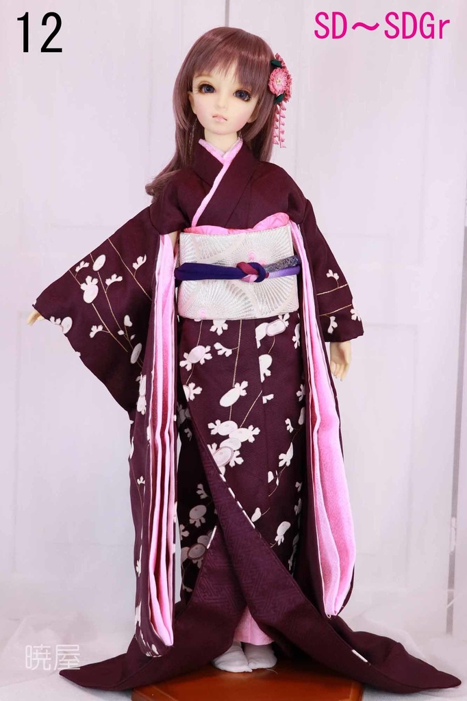 ⑫濃い紫地に白い花柄お着物セット1　SD～SDGrサイズ