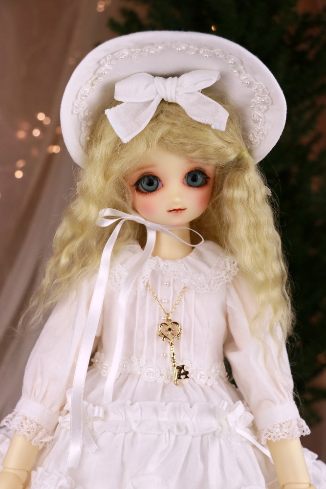 SDM かぶせ段々スカートワンピース オフ白