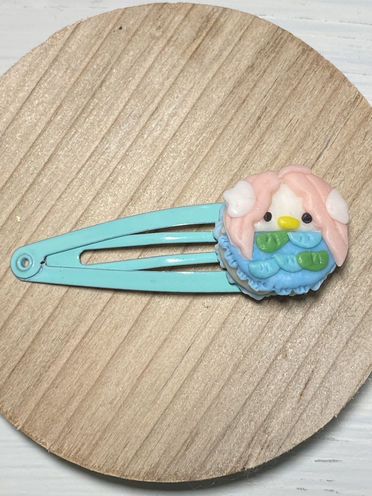 アマビエマカロンヘアピン