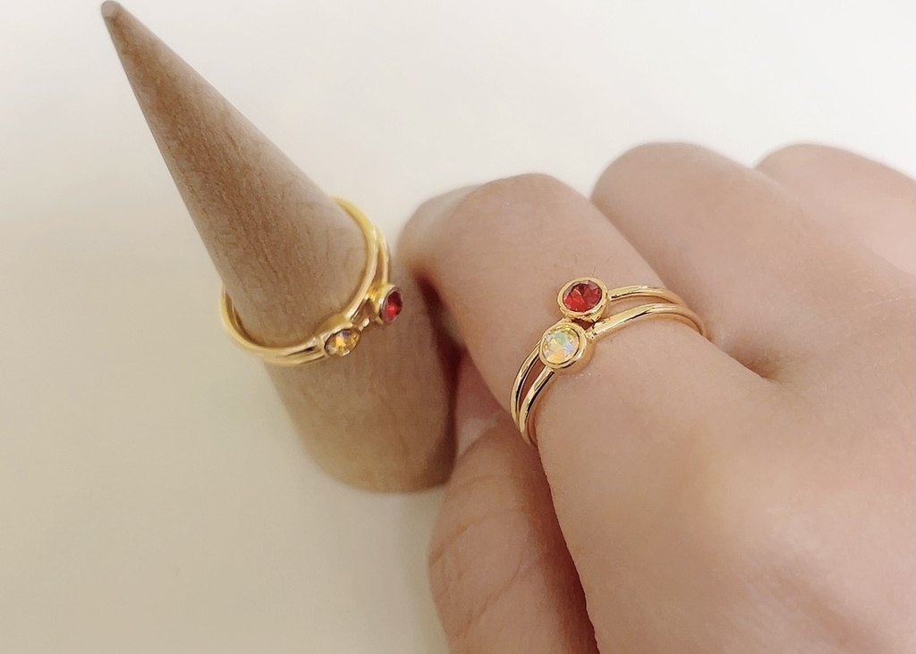 魔法使いの約束 小さなスワロフスキーのラウンドリング