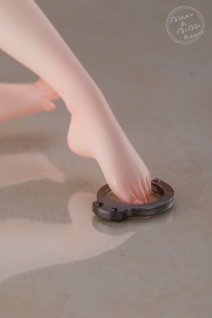 【受注生産品】ニヤニヤ教授 ブルーアーカイブ ガレージキット