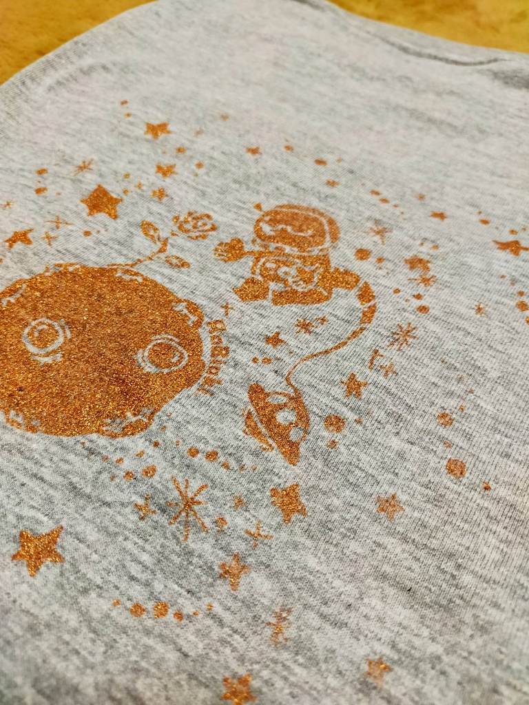 星の王子様モチーフ_メシマズTシャツ
