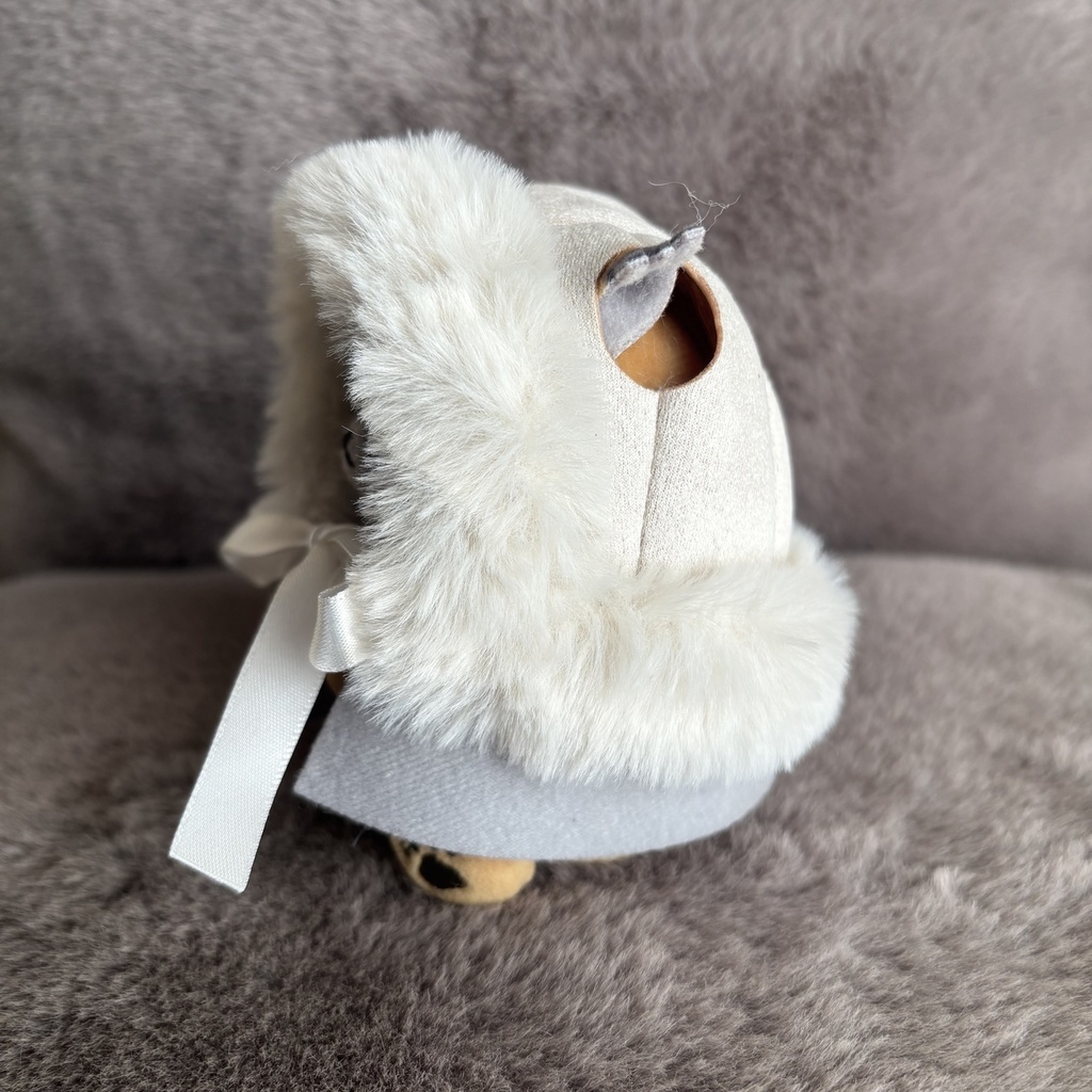 新色 もふもふお帽子(耳出しバージョン)サテンリボン アイボリーカラー