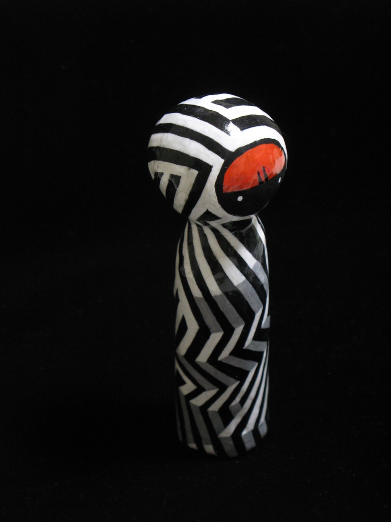 ダズル迷彩こけし h