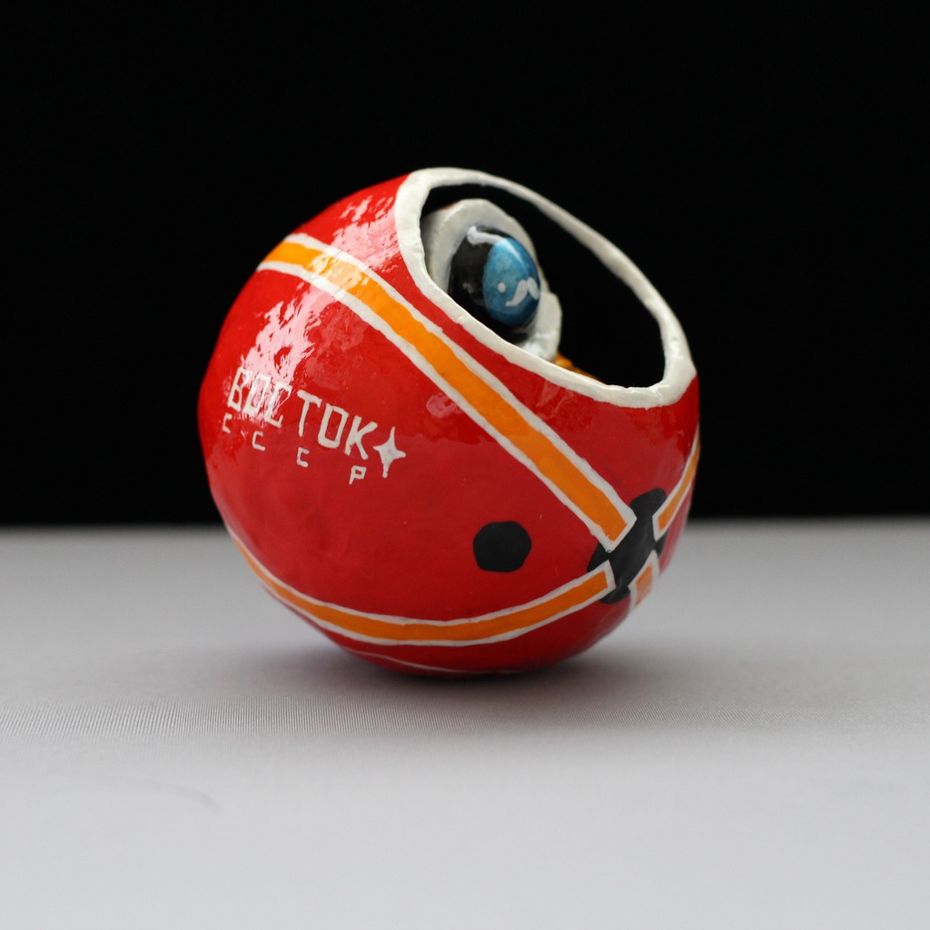 ボストークカプセルのおきあがりこぼし