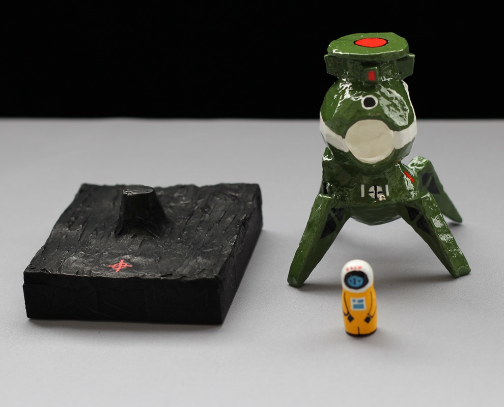 月着陸船LKとコスモノート