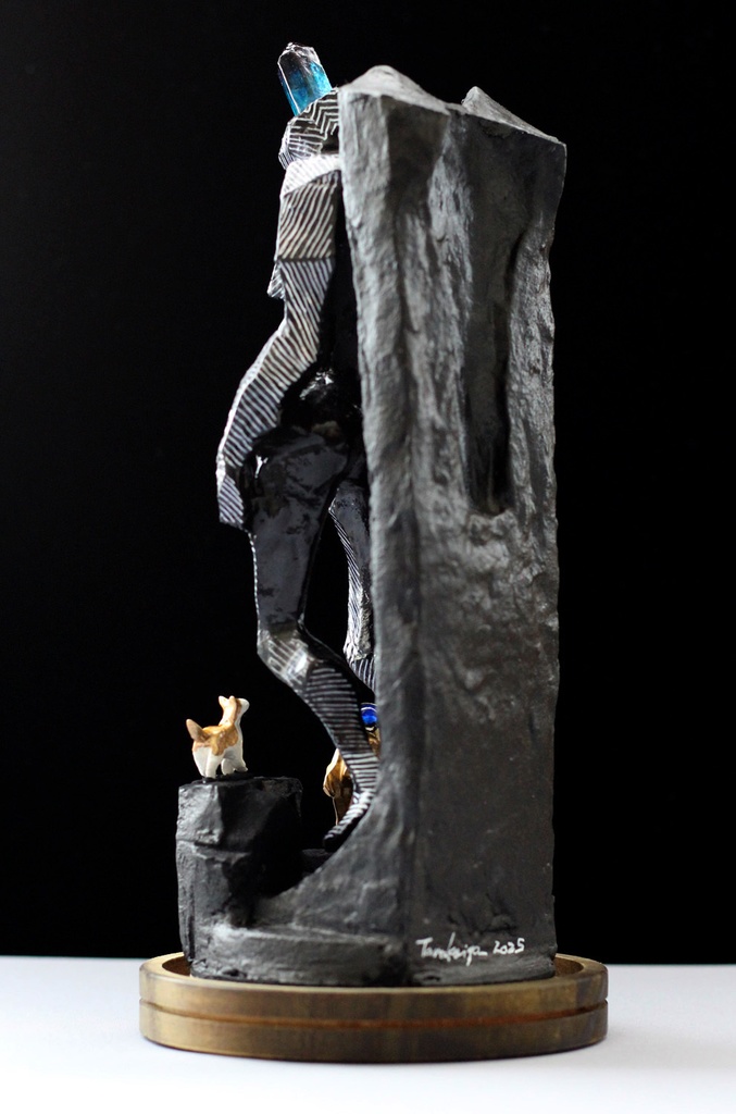 巨神調査員と猫