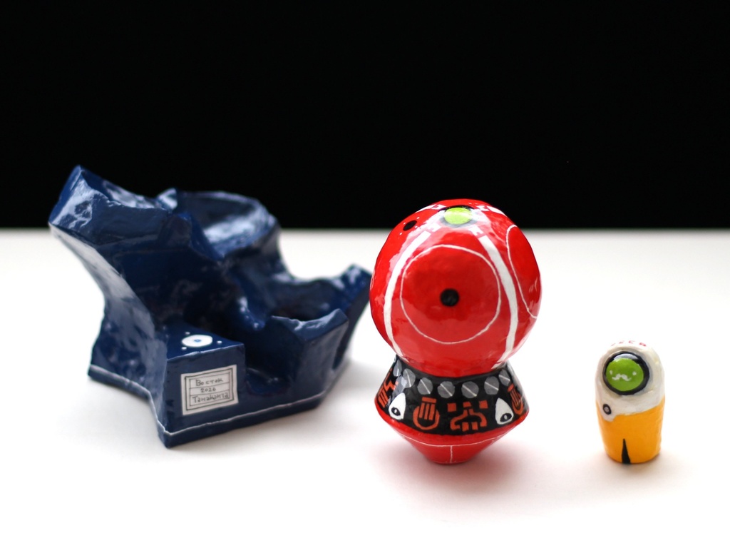 宇宙船ボストーク号の置物(大)
