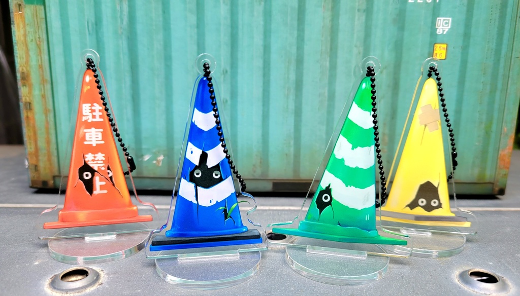 パイロンくんアクリルフィギュア 5種