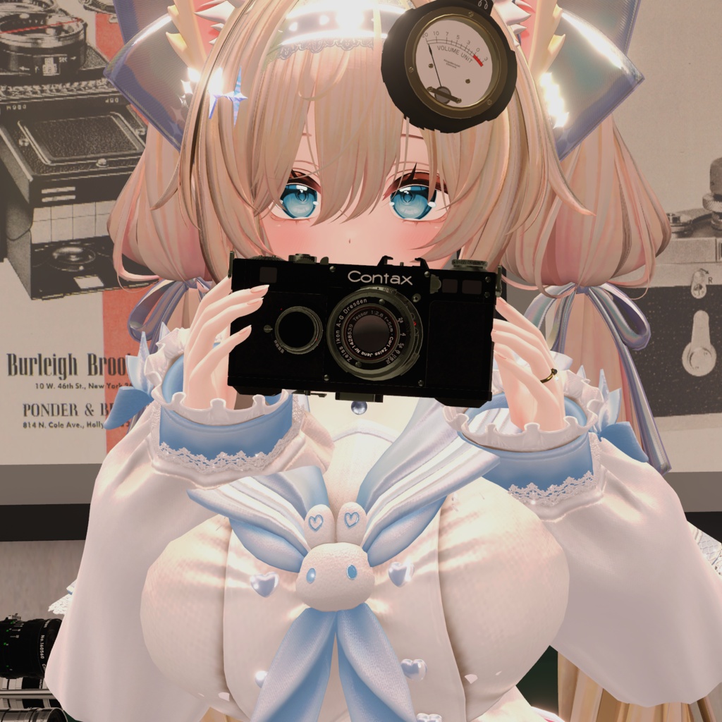 【VRChat想定/MA/ギミック】首掛けぶらぶらRFカメラ
