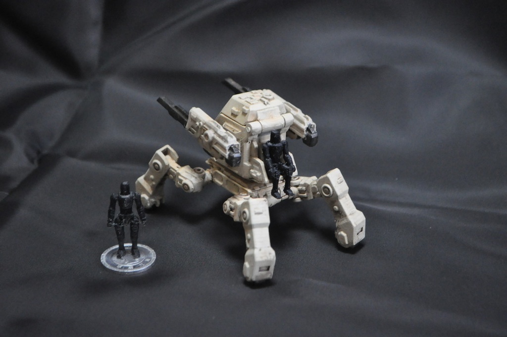 1/60 オリジナルロボットP-02(小型多脚タイプ)