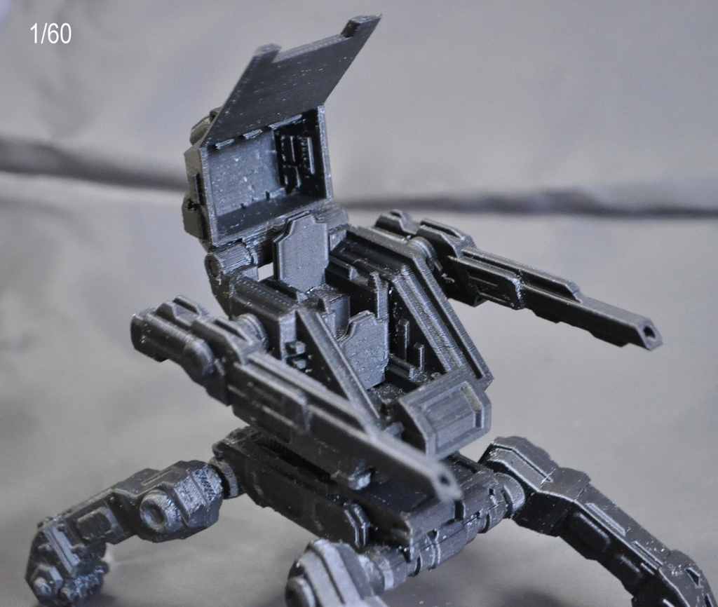 オリジナル大型ロボットB(4脚タイプ)