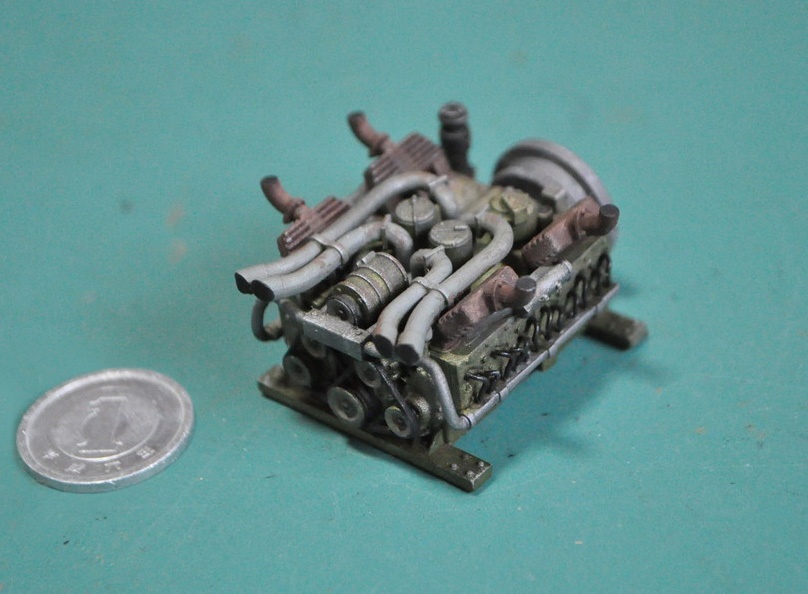 1/35スケール チャーチル エンジン キット